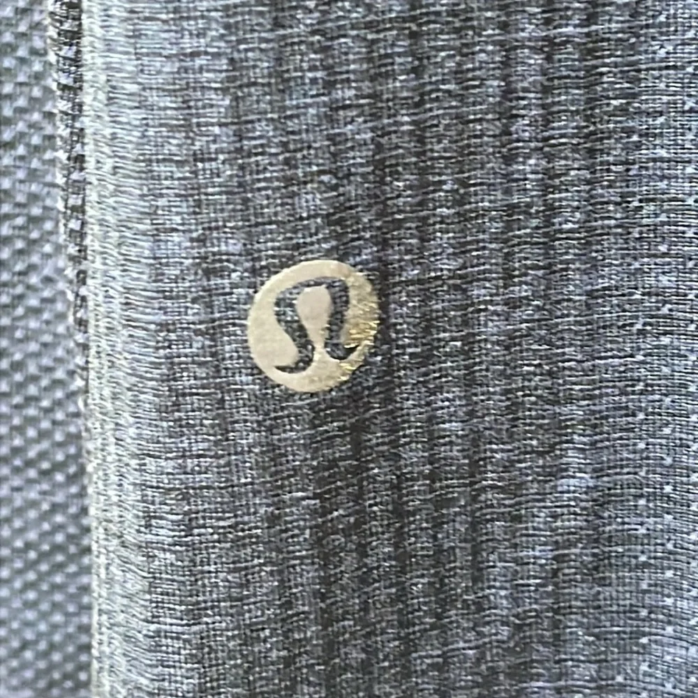 Lululemon Metal Vent Tech 1/2 Zip  2.0 - Picture 4 of 6